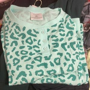 Xl Serra leopard waffle pajama set